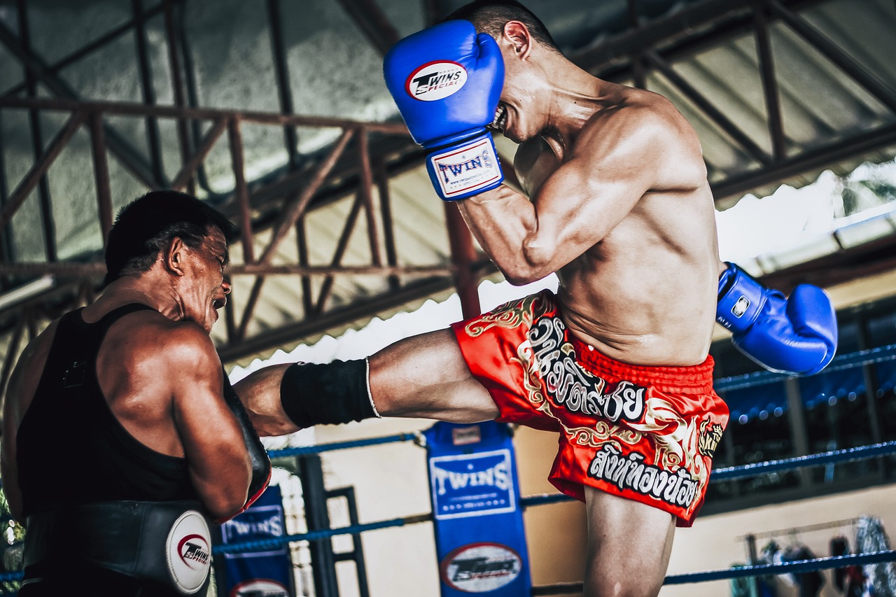 Wat zijn de verschillen tussen Kickboksen en Thaiboksen?